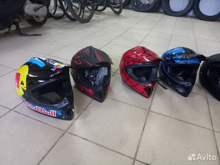 Мотошлем кроссовый