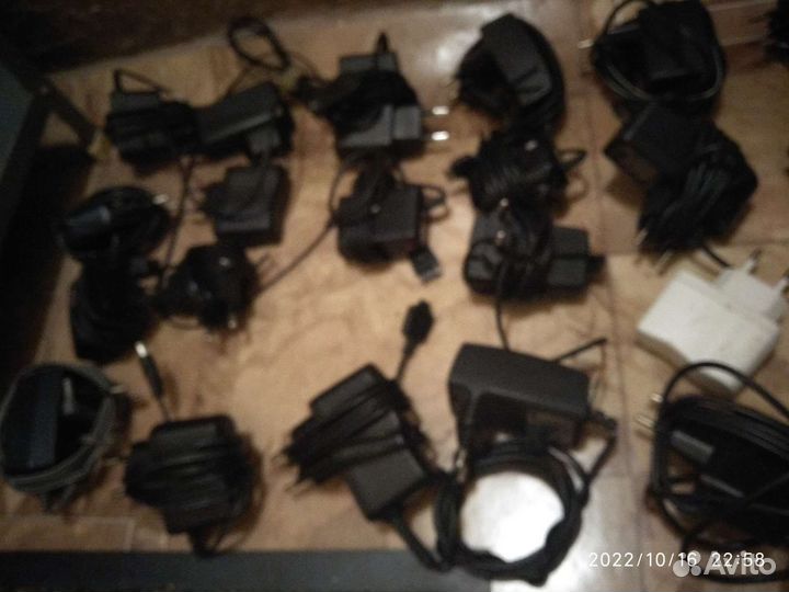 Зарядное устройство для телефона