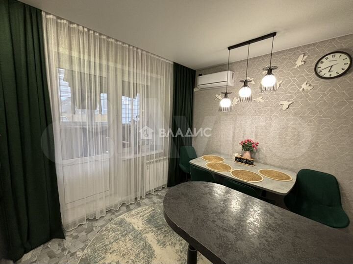 2-к. квартира, 51,2 м², 1/10 эт.