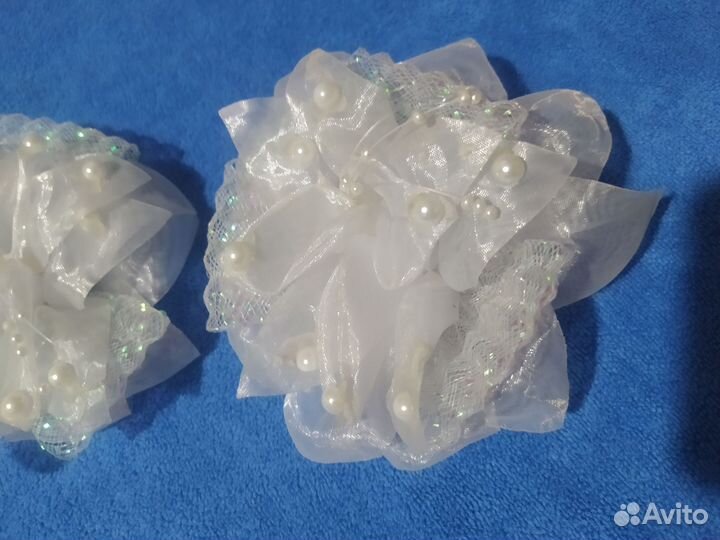 Банты и заколки для девочек