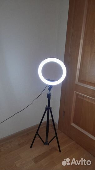 Круговая лампа