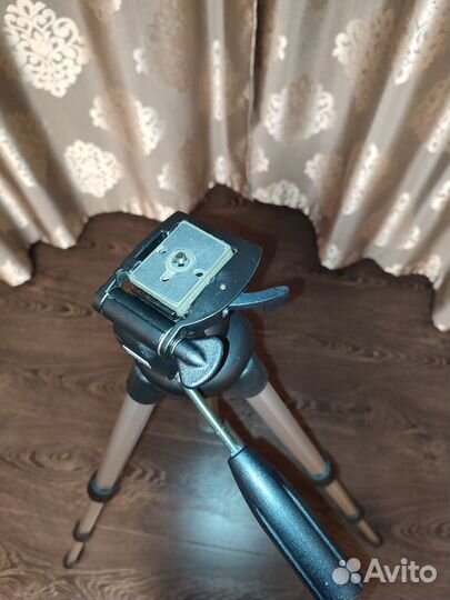 Штатив Manfrotto 390