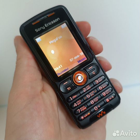 Sony Ericsson W200i