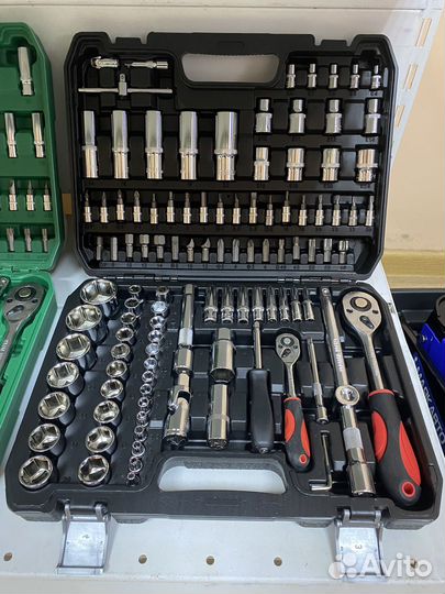 Набор инструментов с головками Е-профиль