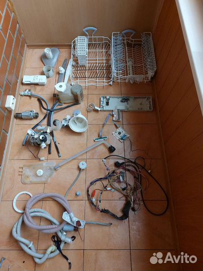 Запчасти посудомойка Ariston CIS LI480