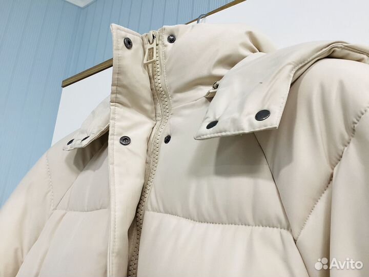 Продается женская куртка пуховик