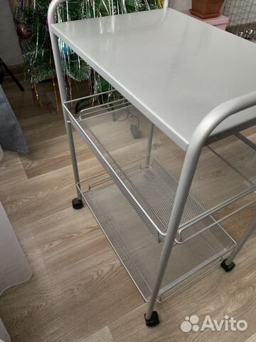 Этажерка на колесиках бу