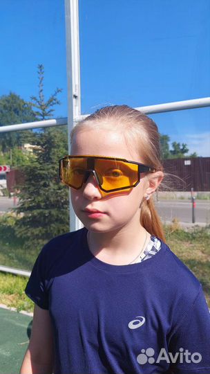 Спортивные очки