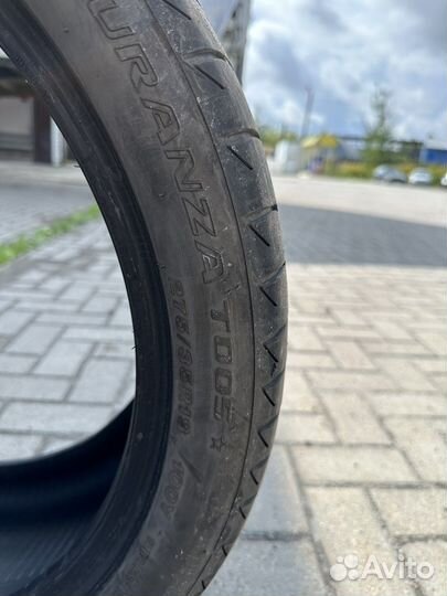 Bridgestone Turanza T005 245/40 R19 и 275/35 R19 Y