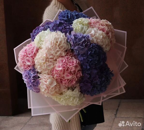 Монобукет из 15 гортензий