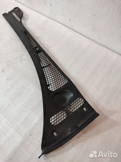 Планка обтекателя правая bmw 5 e34