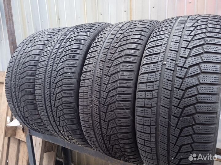 Hankook Winter I'Cept Evo2 W320 225/45 R18