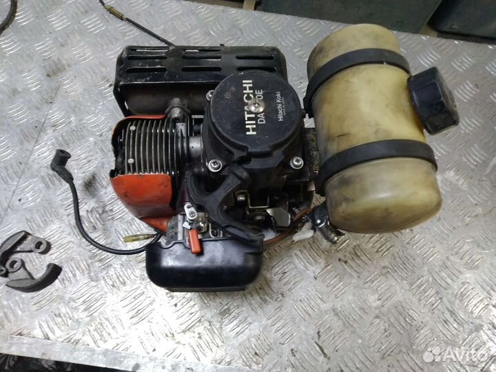 Двигатель Hitachi 300