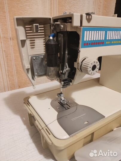 Швейная машинка Veritas (Веритас)