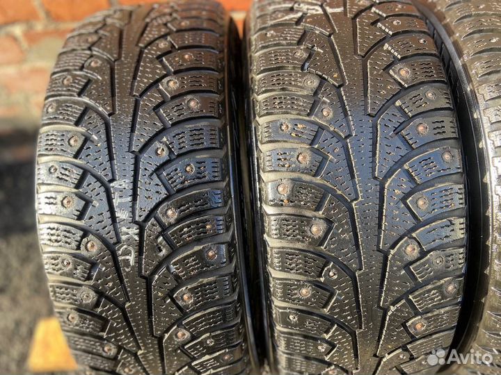 Nokian Tyres Hakkapeliitta 8 205/55 R16 94W