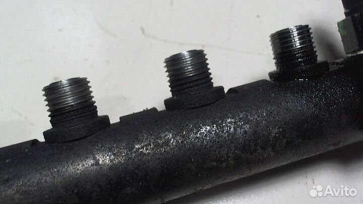 Рампа топливная Ford Galaxy, 2011