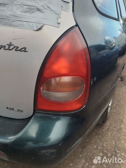 Фонарь правый левый Hyundai Lantra 2 Универсал