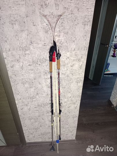 Беговые лыжи