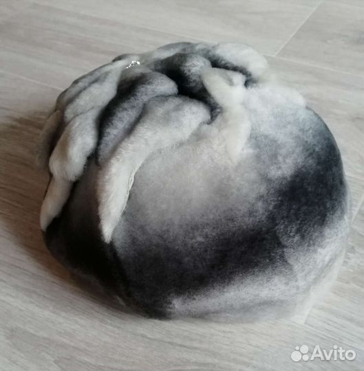 Берет из мутона