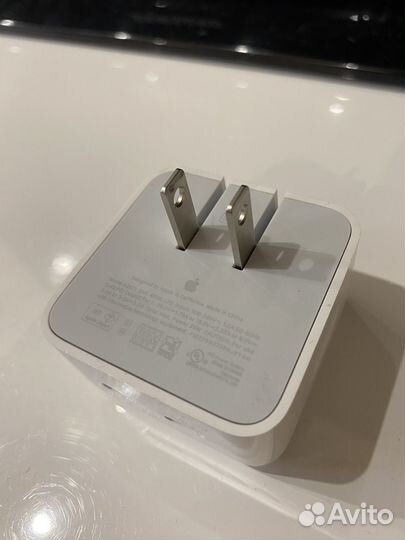 Зарядное устройство apple 35W