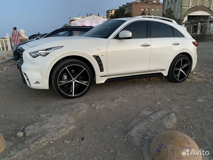 Автопрокат с водителям