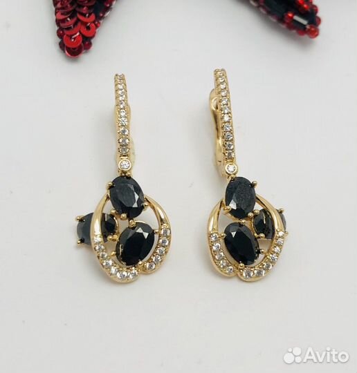 Серьги с черными фианитами