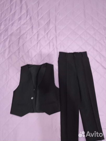 Школьный костюм