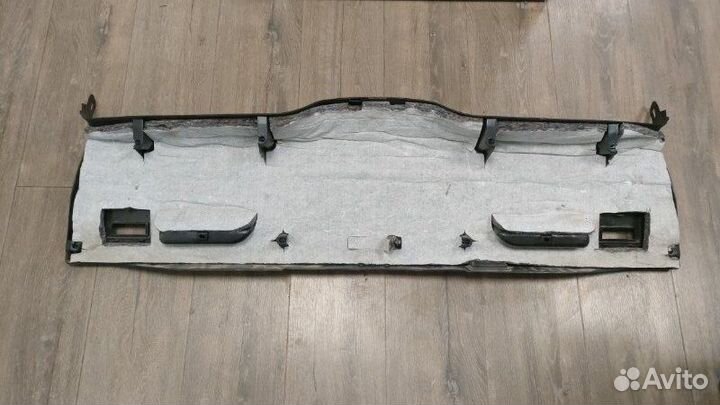 Обшивка крышки багажника Bmw X5 50Ix E70 LCI N63