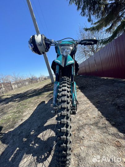 Мотолэнд CRF 250