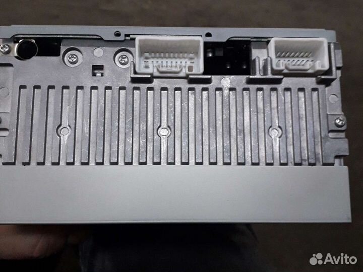 Продам панель и штатную магнитолу 6 дисков Lancer