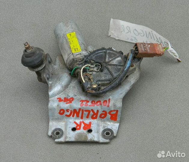 Моторчик дворника задний правый Berlingo