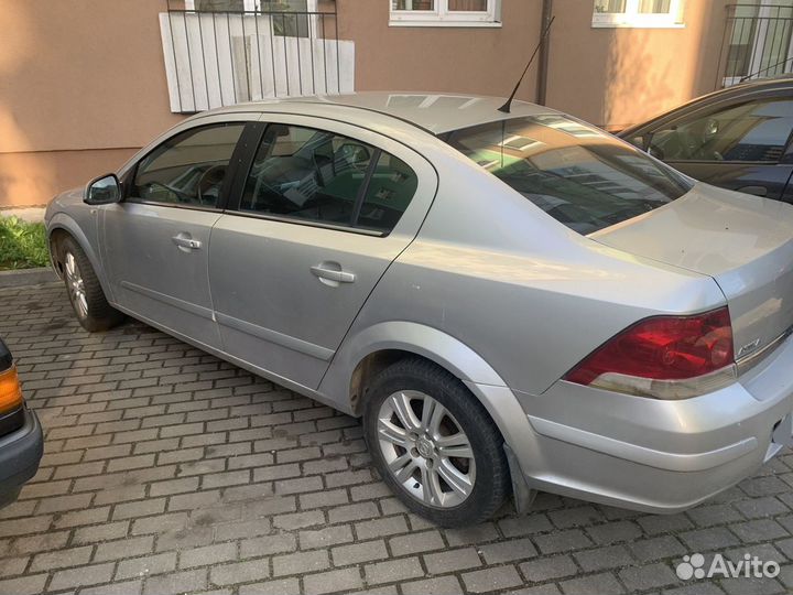 Opel Astra 1.6 МТ, 2011, 209 413 км