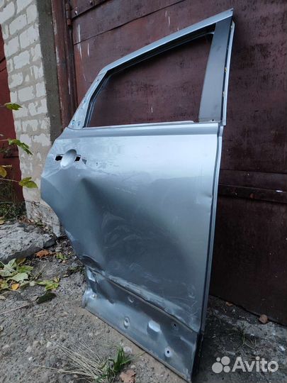 Дверь задняя правая nissan qashqai j10