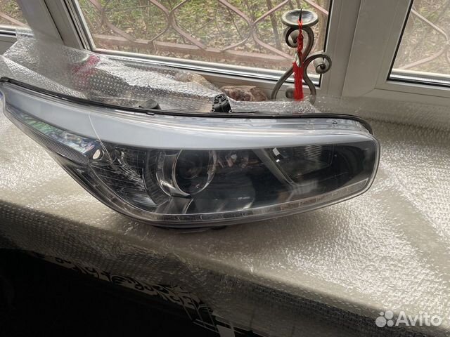 92102A2220 Hyundai-Kia Фара правая KIA ceed 2012)