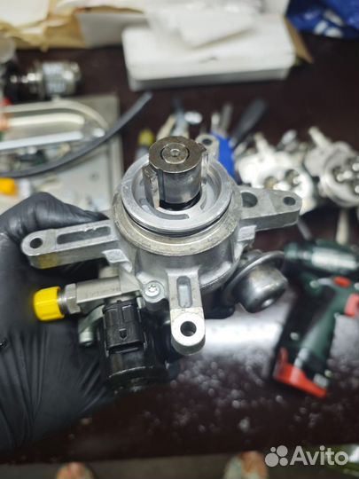 Топливный насос Тнвд porsche(№4.8 ) 107