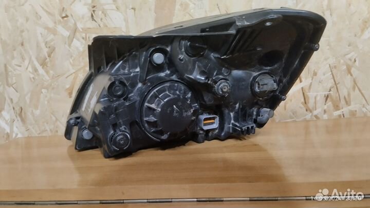Оригинальная фара левая на kia rio2