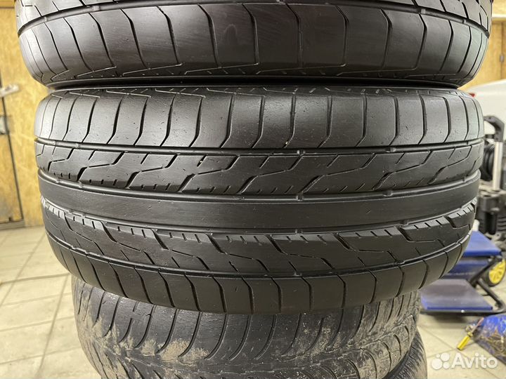 Toyo DRB 225/50 R17