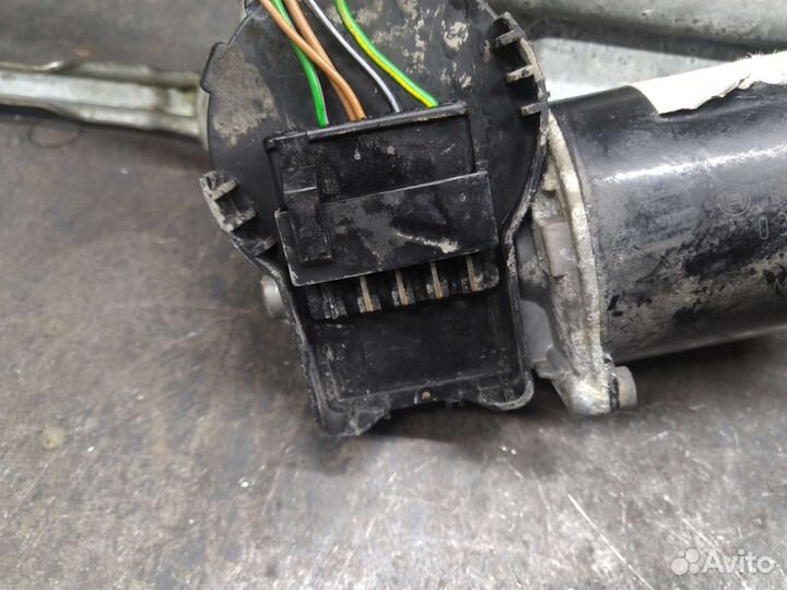 Трапеция дворников passat b5 1999 с мотором