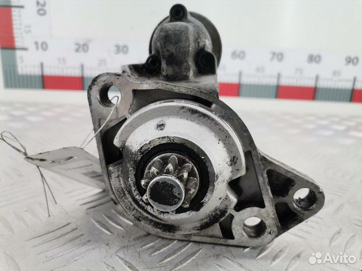 Стартер для Volkswagen Golf 4 11017830125N
