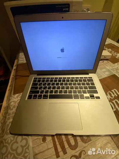 Macbook air 2011