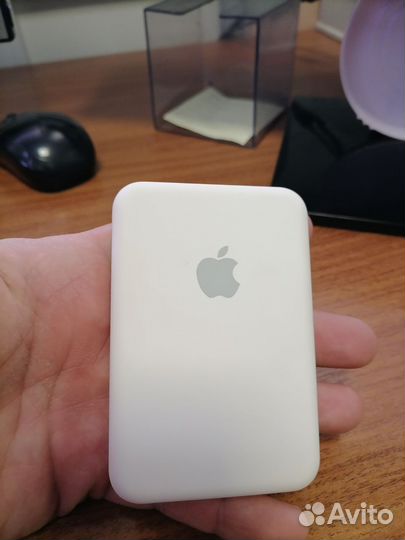 Внешний аккумулятор Apple А2384