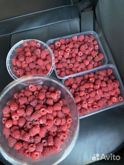 Малина свежая и варенье с нового урожая