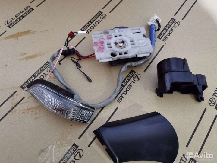 Моторчик складывания зеркала Toyota Camry 50