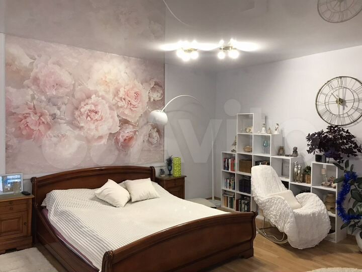 Коттедж 180 м² на участке 7 сот.