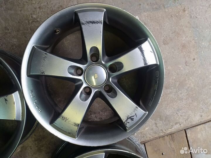 Литые диски r16