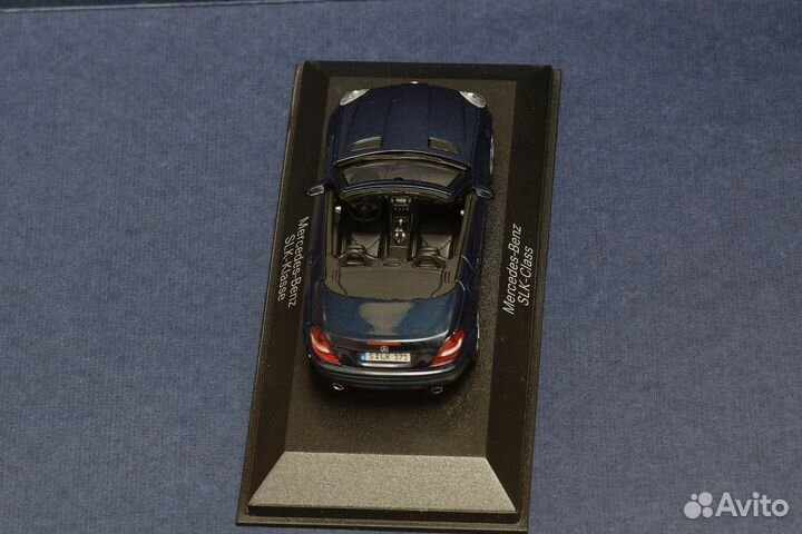 Модель автомобиля minichamps 1:43 mersedes-benz
