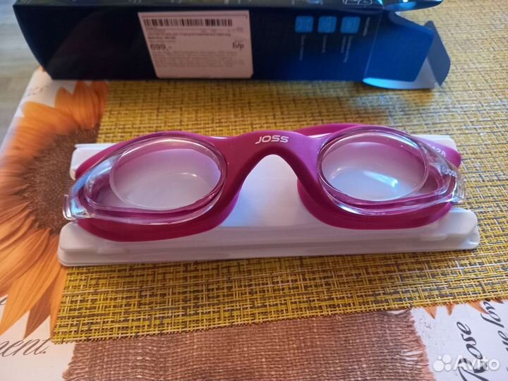 Очки для плавания