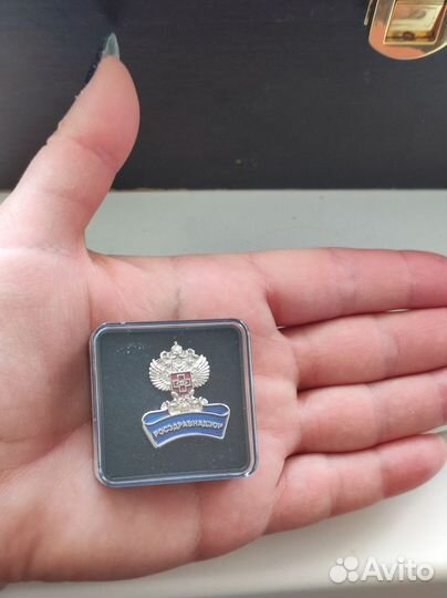 Значок / нагрудный знак 