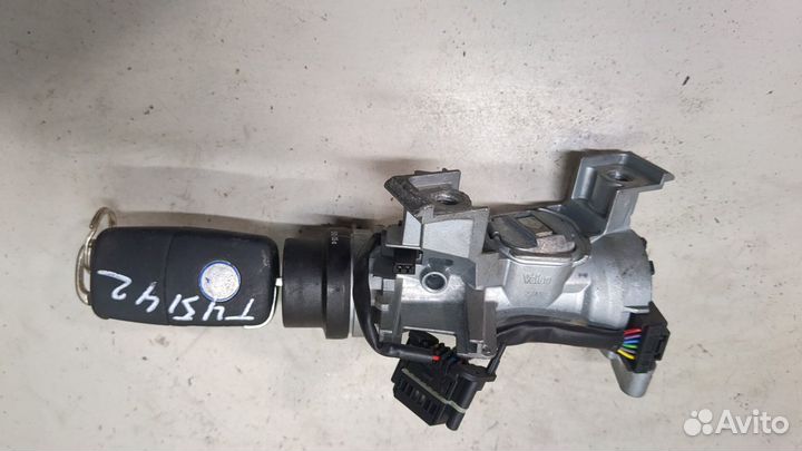 Замок зажигания Volkswagen Touran, 2006