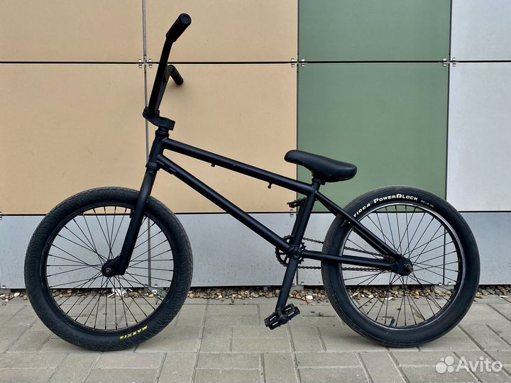 Трюковой велосипед bmx